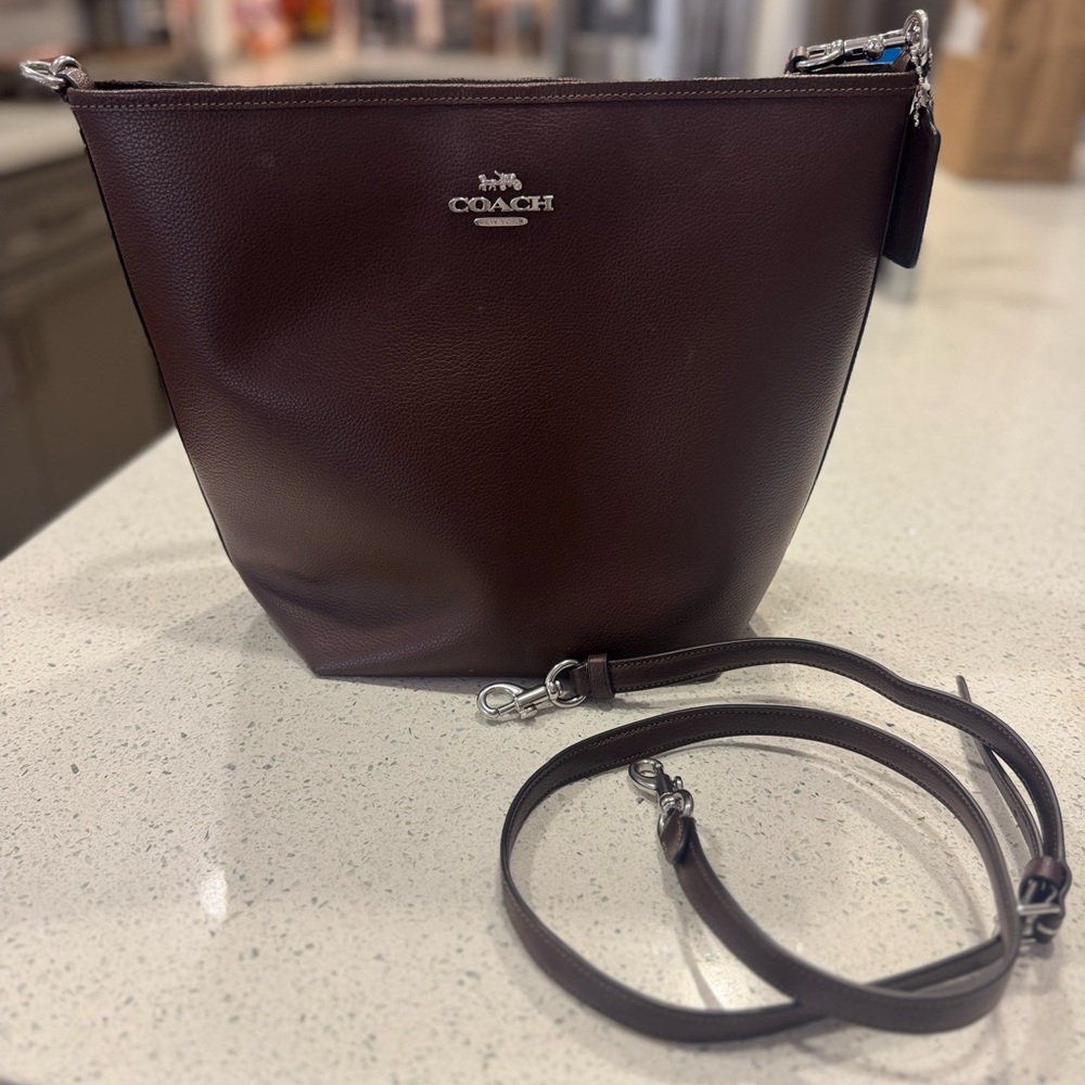 Authentic Coach City Bucket Bag in Maple with Silver Hardware
